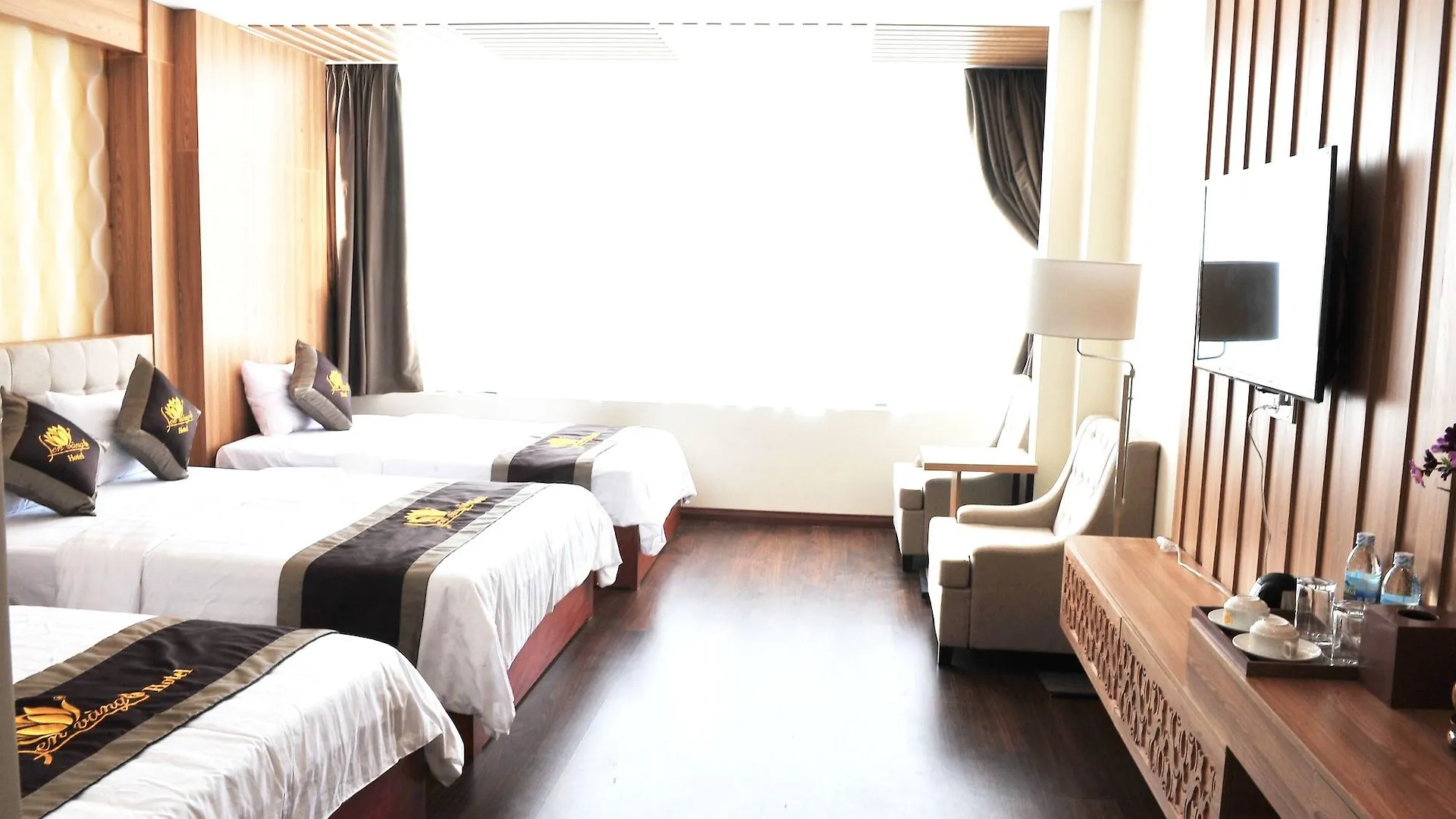 ***  Sen Vang Luxury Hotel ニャチャン ベトナム